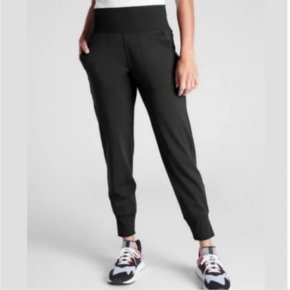 Athleta Pants - Athleta Venice Joggers - Black - medium